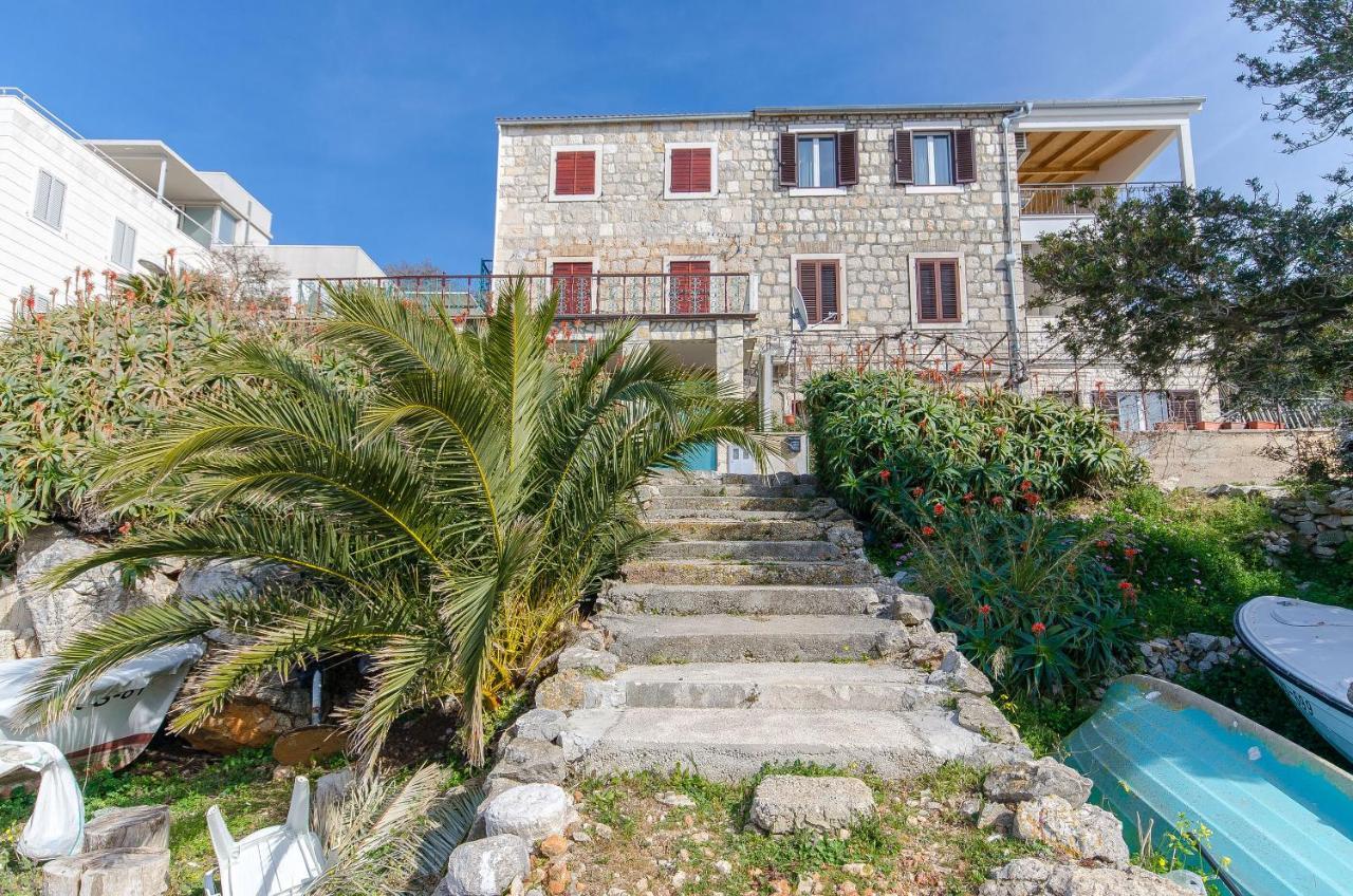 Apartments Ivanka Vis Luaran gambar