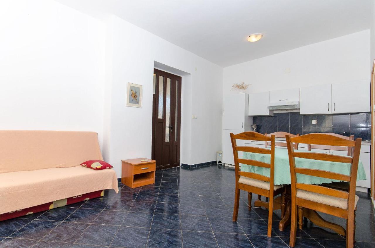 Apartments Ivanka Vis Luaran gambar